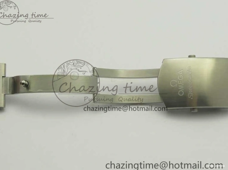 1219 WellDesigned Speedmaster Moonwatch OMF 1:1 Best Edition Black Dial SS Hand on SS Bracelet A 8043